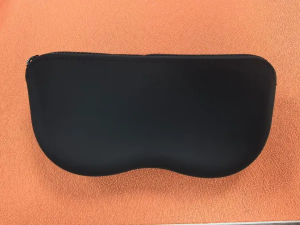 Design Black Silicone Eyewear Case Eyewear - 1