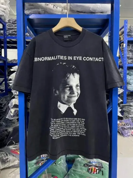 Design Abnormalities In Eye Contact Graphic T-Shirt Black - 1