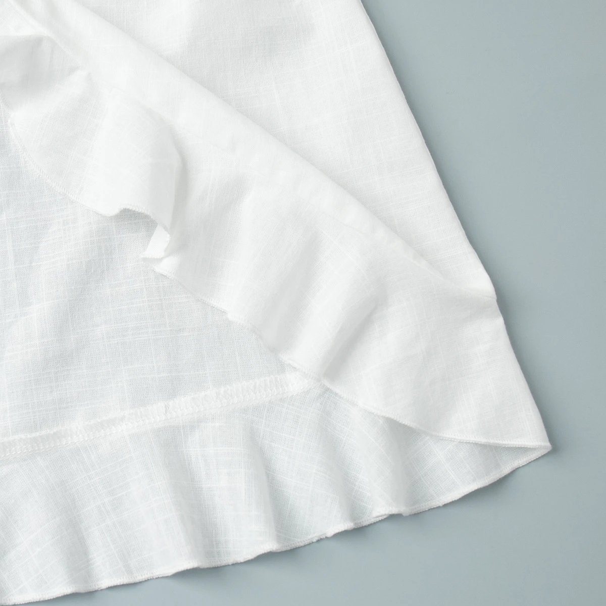 Design Off-White Style Linen Shirt and Ruffled Mini Skirt Set in Cream - 21