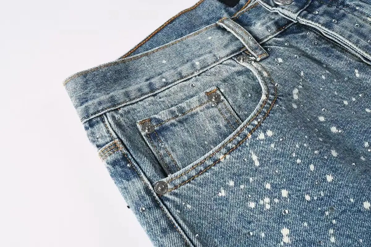 Design Crystal-Embellished Distressed Black Jeans - 8