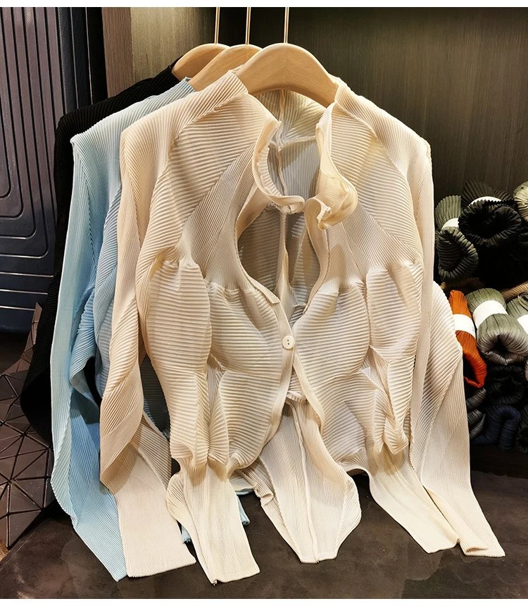 Issey Miyake Pleated Blouse Beige Shirt - 7