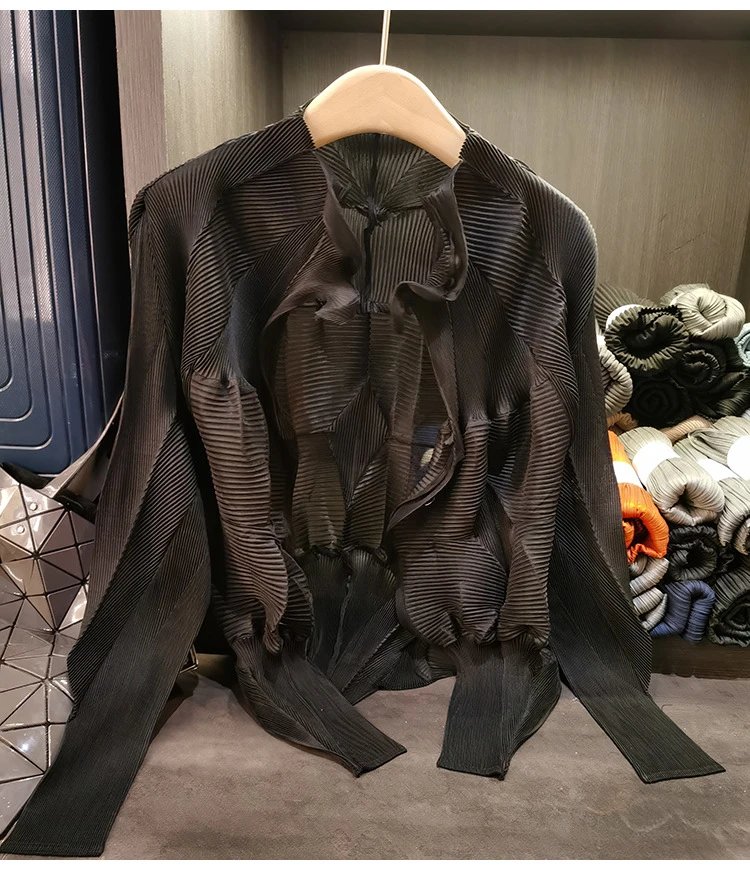 Issey Miyake Pleated Blouse Beige Shirt - 15