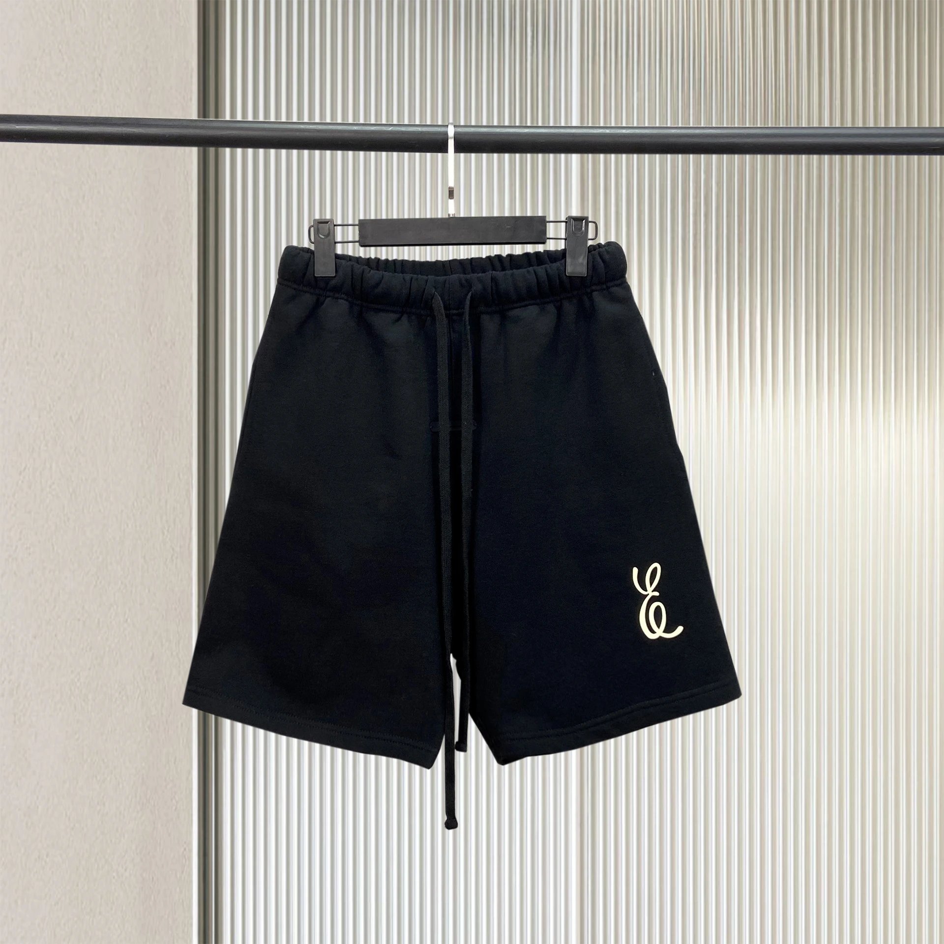 Design Logo Embroidered Black Sweat Shorts - 10