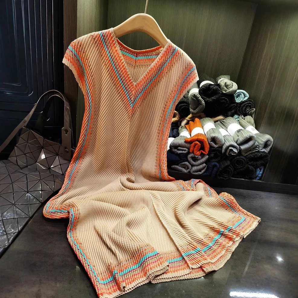 Design Pleated Knit Vest Top Beige Multicolor - 1