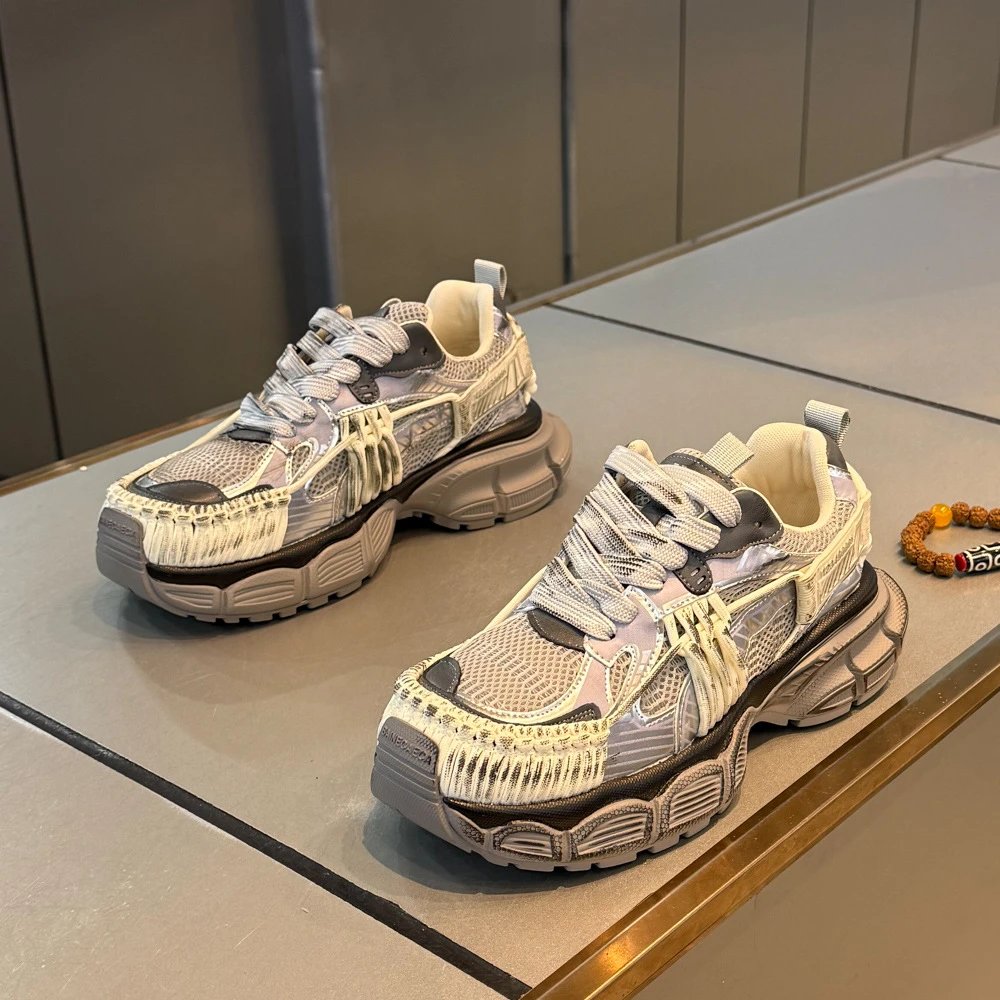 Design Chunky Mesh Sneakers White / Black - 7