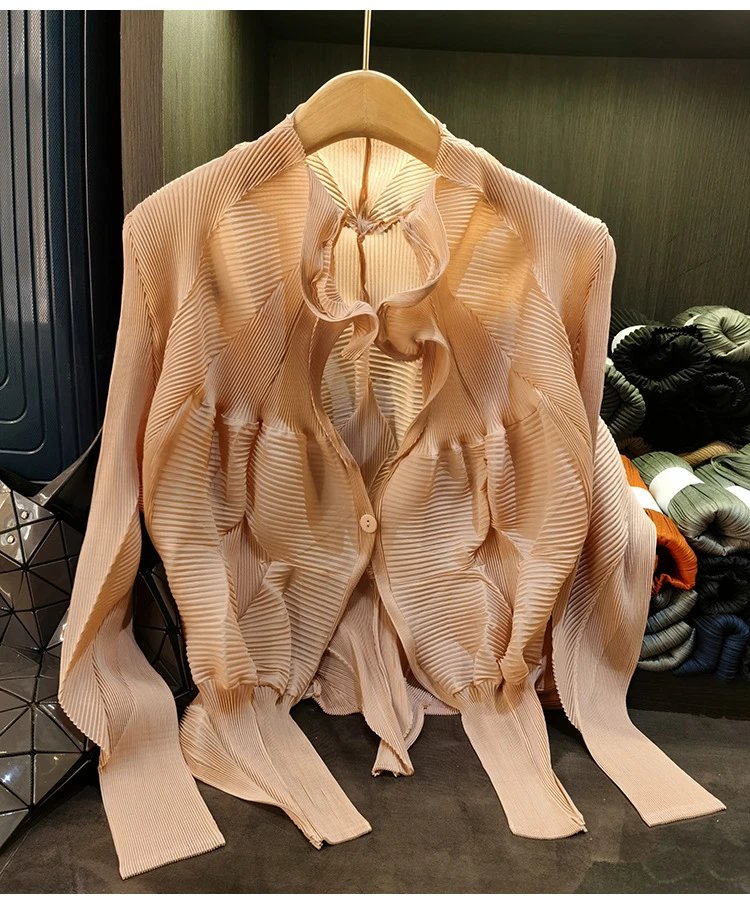 Issey Miyake Pleated Blouse Beige Shirt - 18