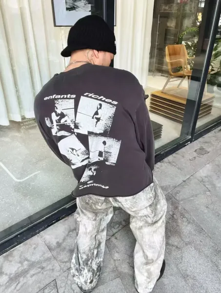 Design Graphic Print Long Sleeve T-Shirt Black - 11