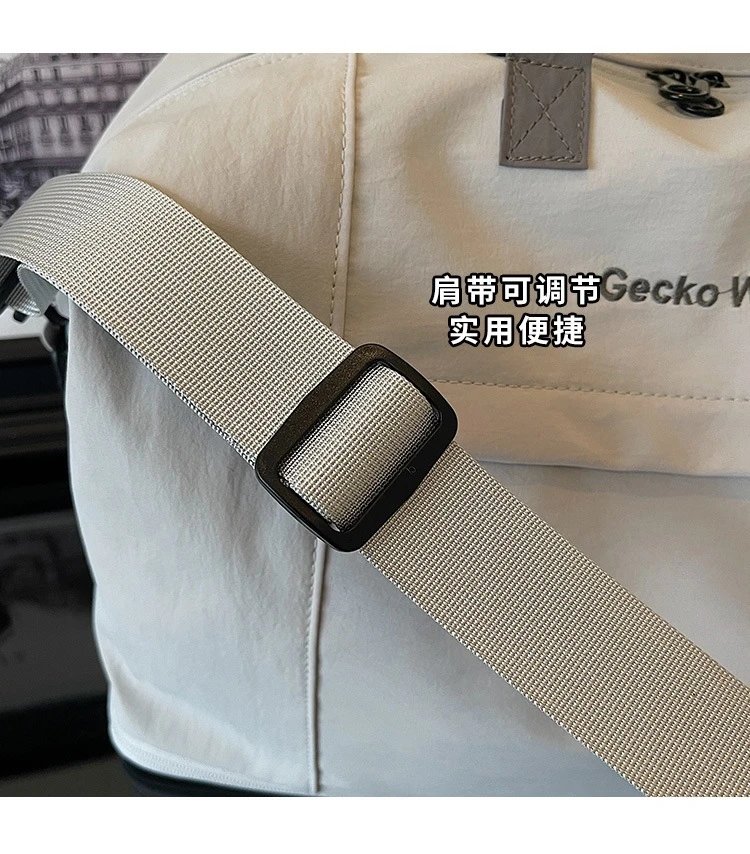 Design Gecko Walk Travel Duffle Bag Light Gray Travel Bags - 6