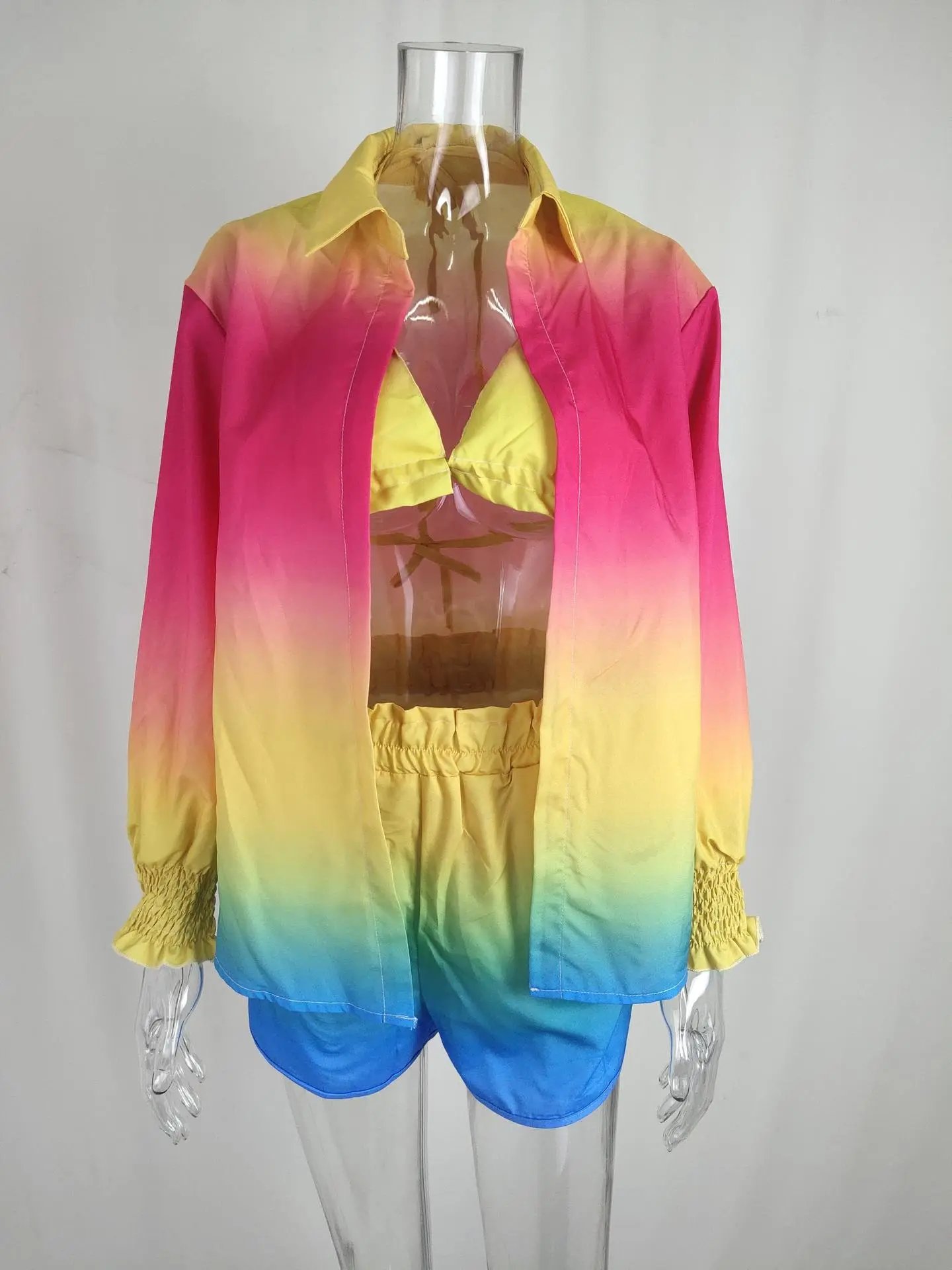 Design Gradient Ombre Tie-Dye Two-Piece Set with Ruffled Crop Top and Shorts - 17