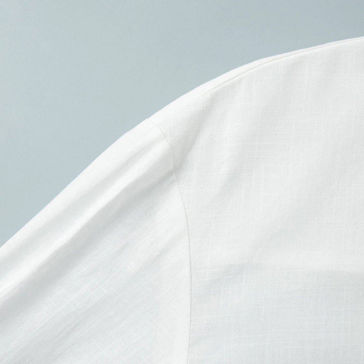 Design Off-White Style Linen Shirt and Ruffled Mini Skirt Set in Cream - 12