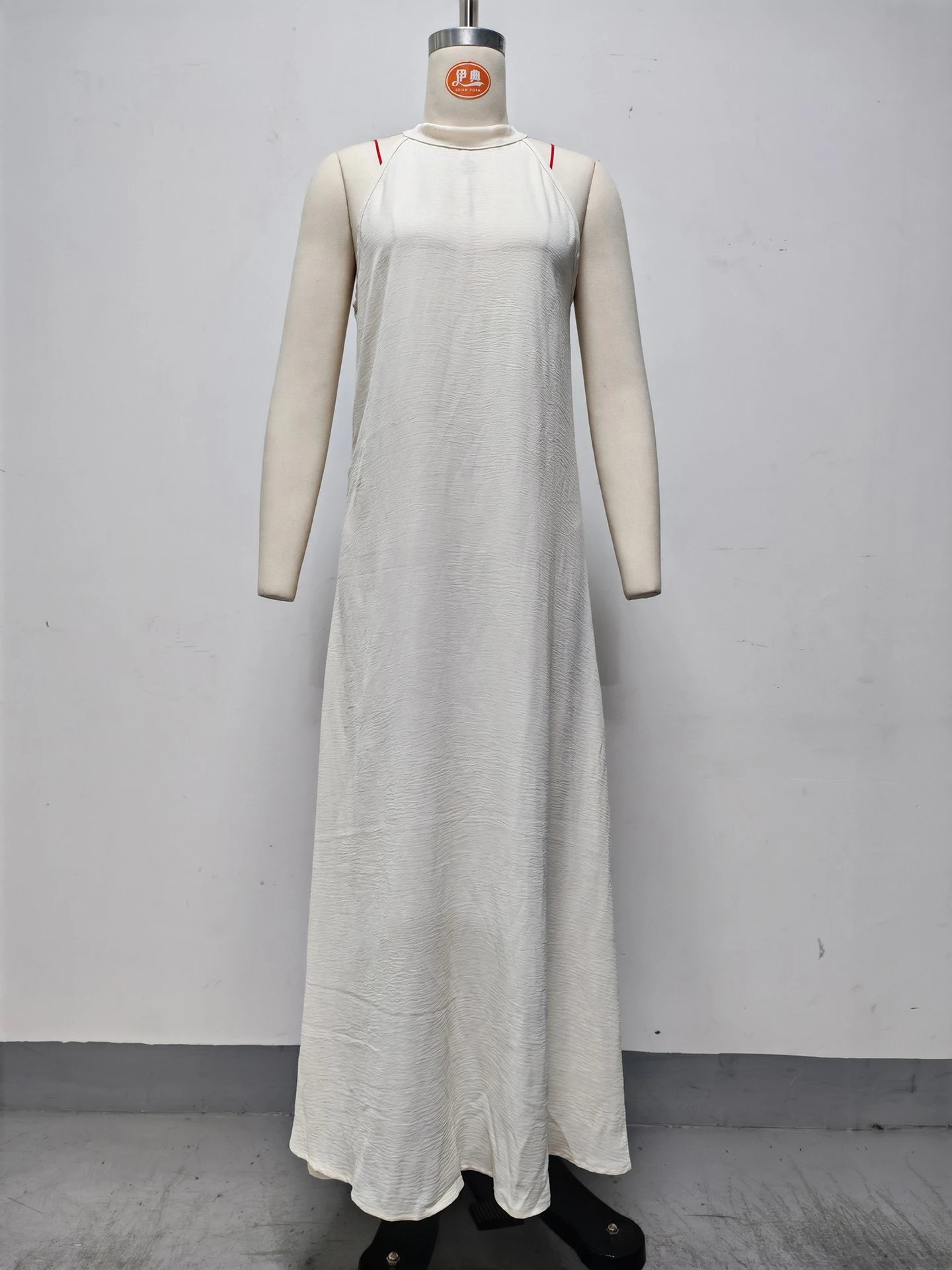 Design Halter Neck Crinkle Maxi Dress Beige - 5