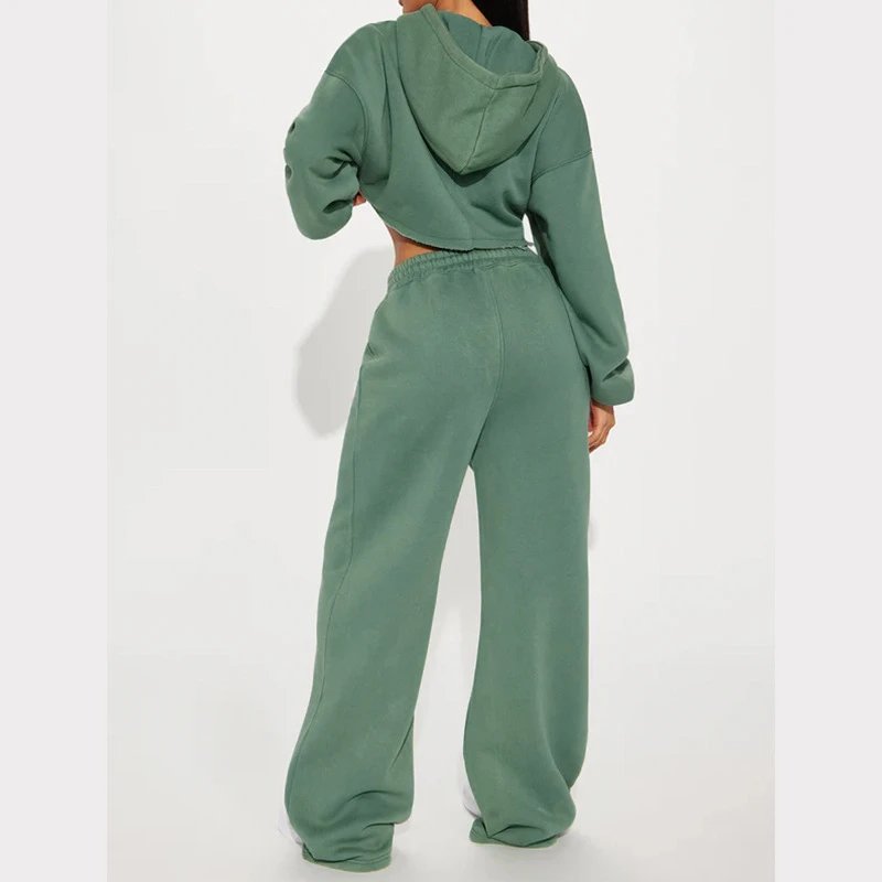 Design Cropped Hoodie and Wide-Leg Sweatpants Set in Light Gray - 26