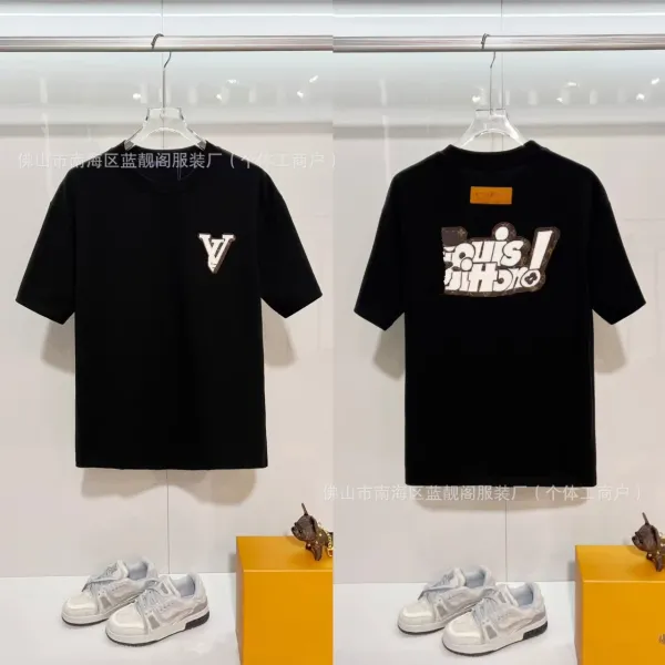 Louis Vuitton Monogram Print T-Shirt Black - 1