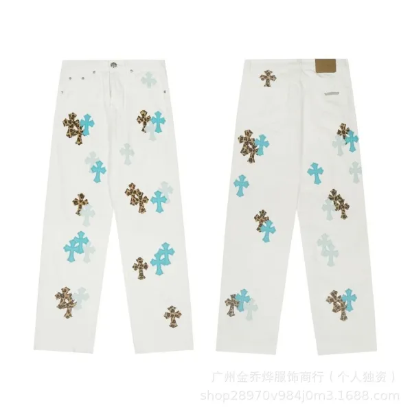 Design Wide-Leg Jeans with Leopard Crosses and Graffiti Print White Jeans - 18