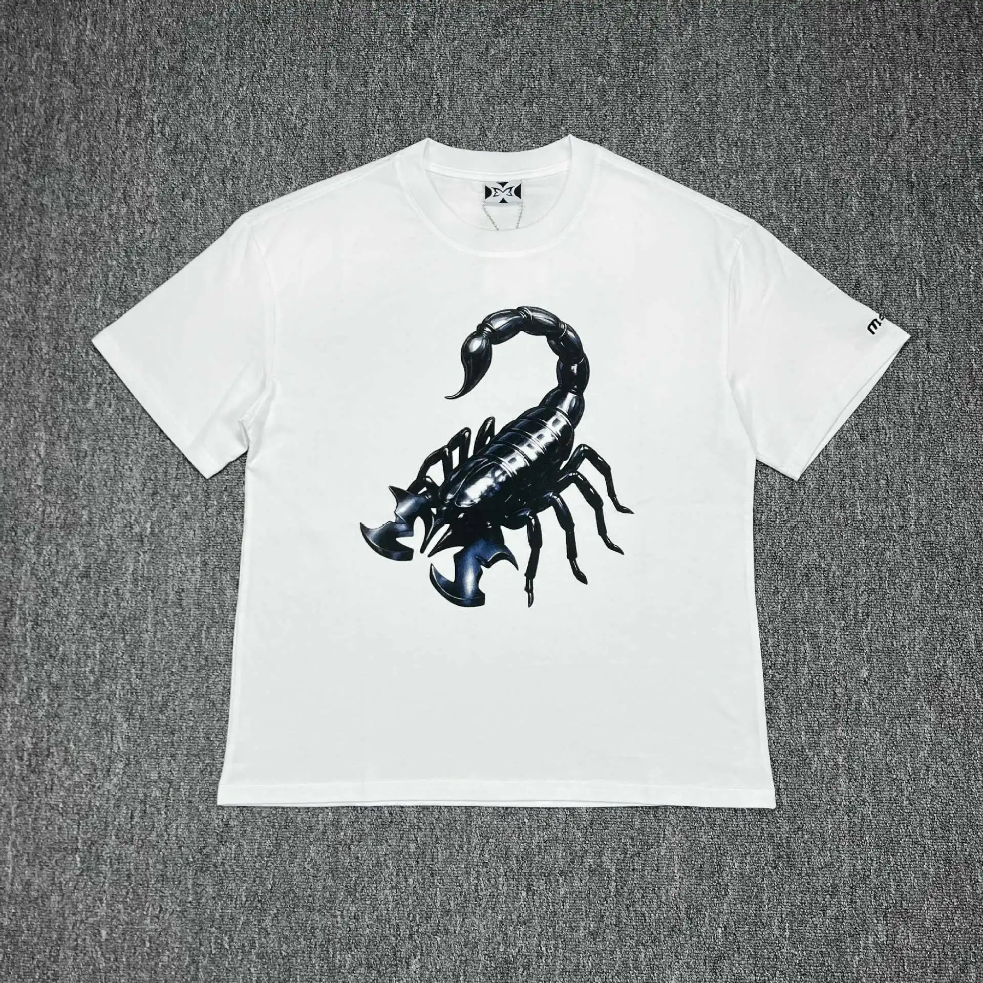 Design Scorpion Graphic Navy T-Shirt - 5