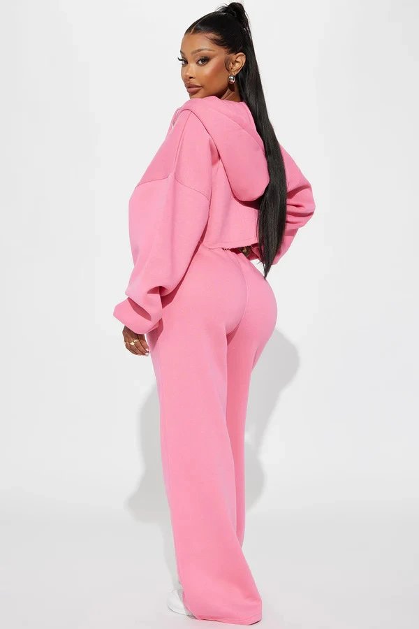 Design Cropped Hoodie and Wide-Leg Sweatpants Set in Light Gray - 9