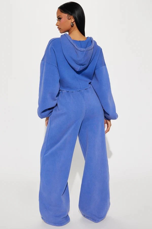 Design Cropped Hoodie and Wide-Leg Sweatpants Set in Light Gray - 22