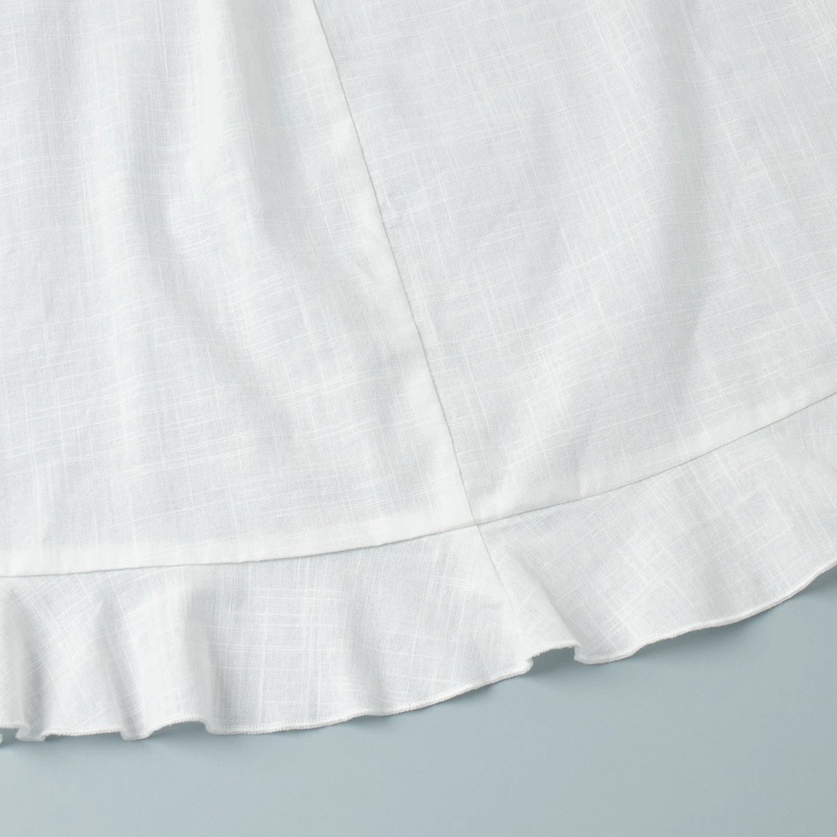 Design Off-White Style Linen Shirt and Ruffled Mini Skirt Set in Cream - 23