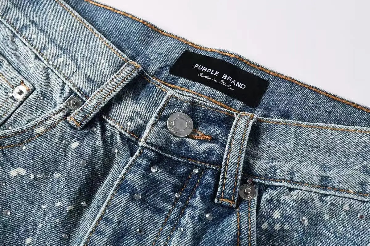 Design Crystal-Embellished Distressed Black Jeans - 7