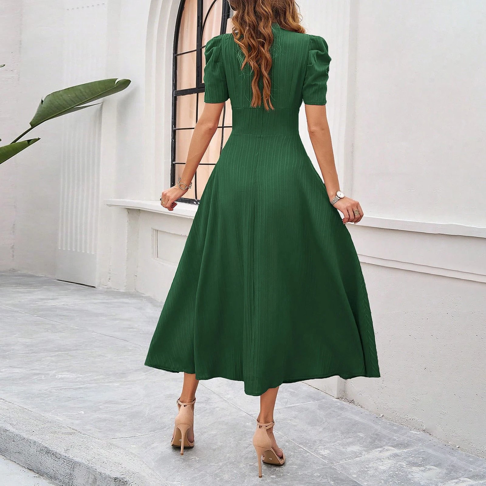 Design A-Line V-Neck Puff Sleeve Midi Dress in Light Blue - 15
