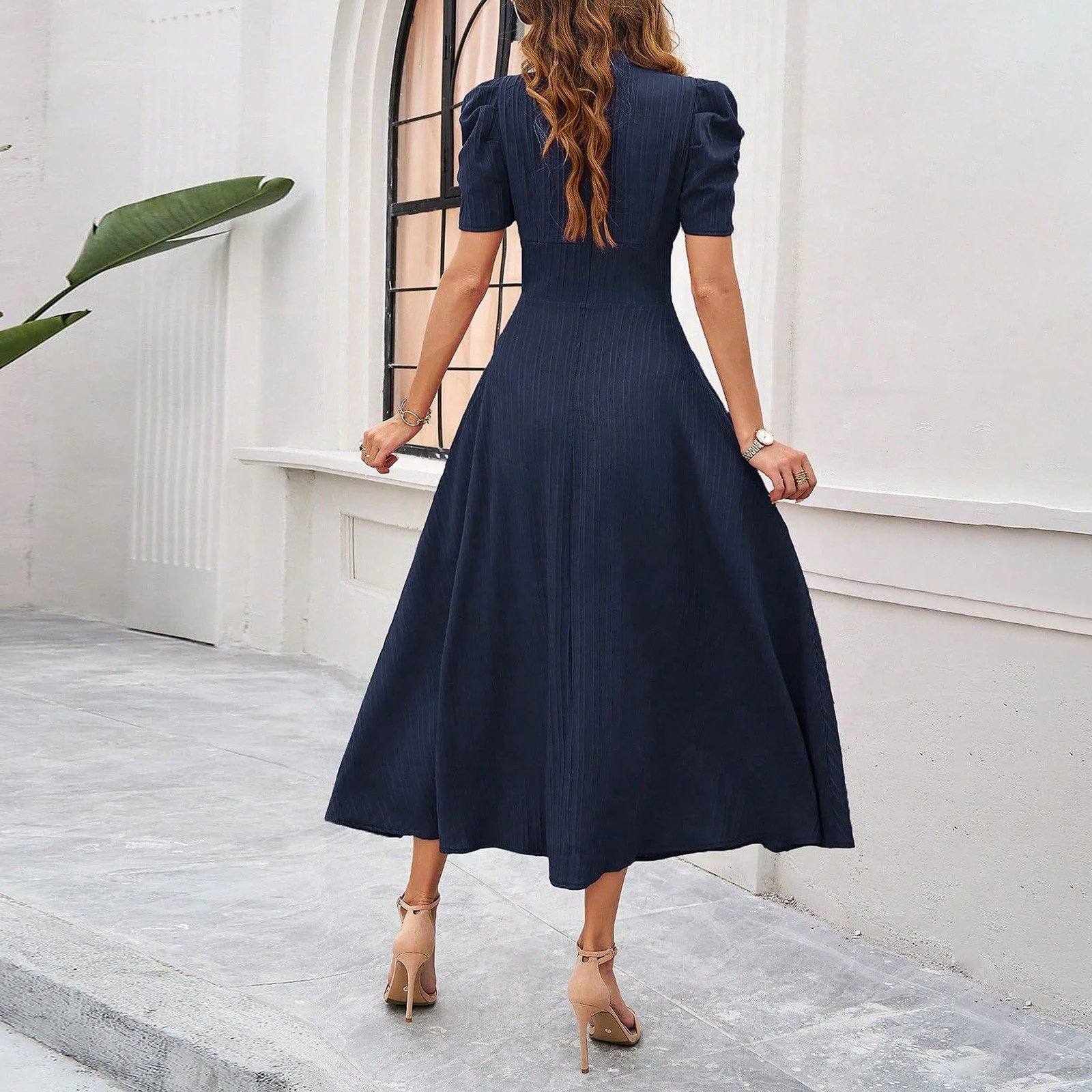 Design A-Line V-Neck Puff Sleeve Midi Dress in Light Blue - 14