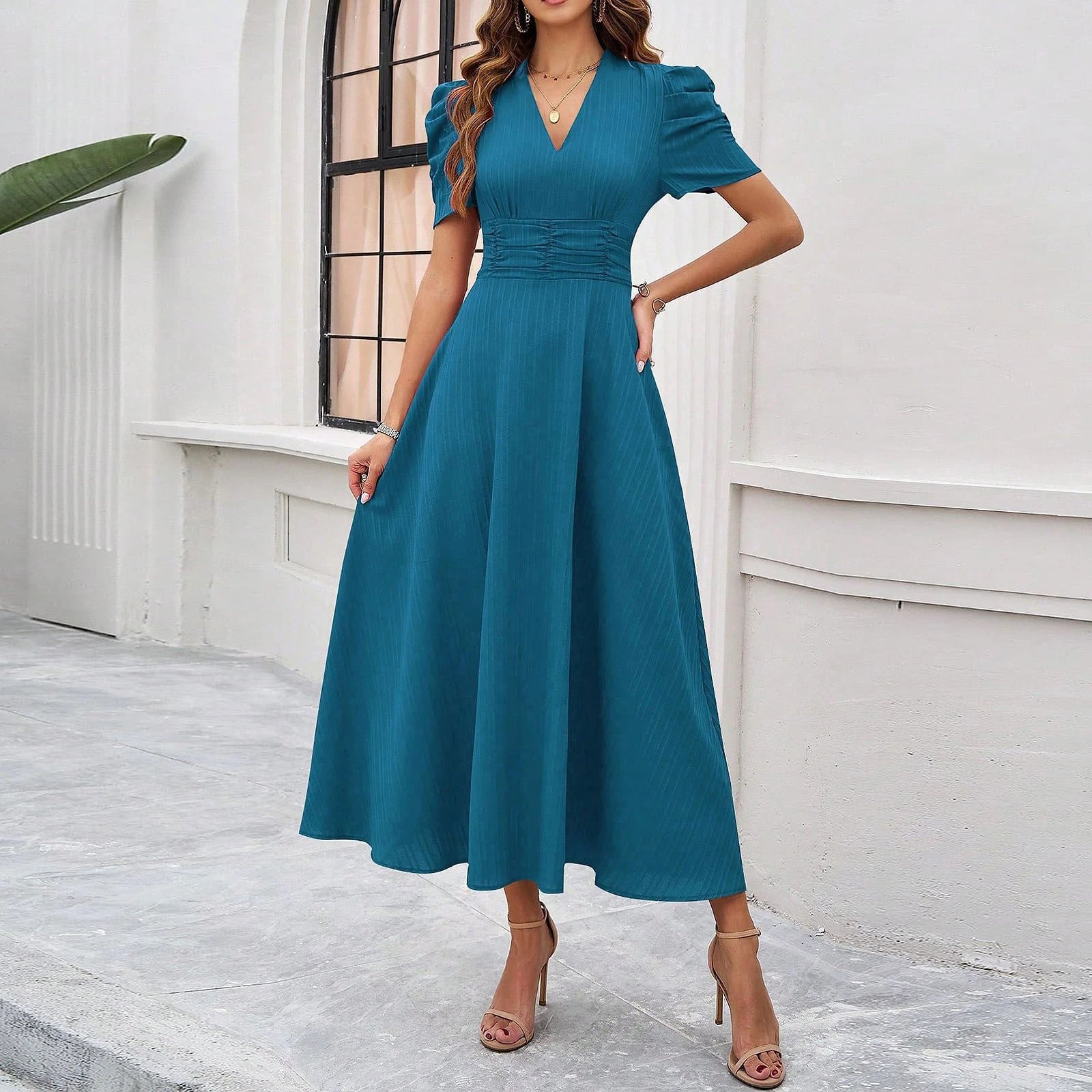 Design A-Line V-Neck Puff Sleeve Midi Dress in Light Blue - 37