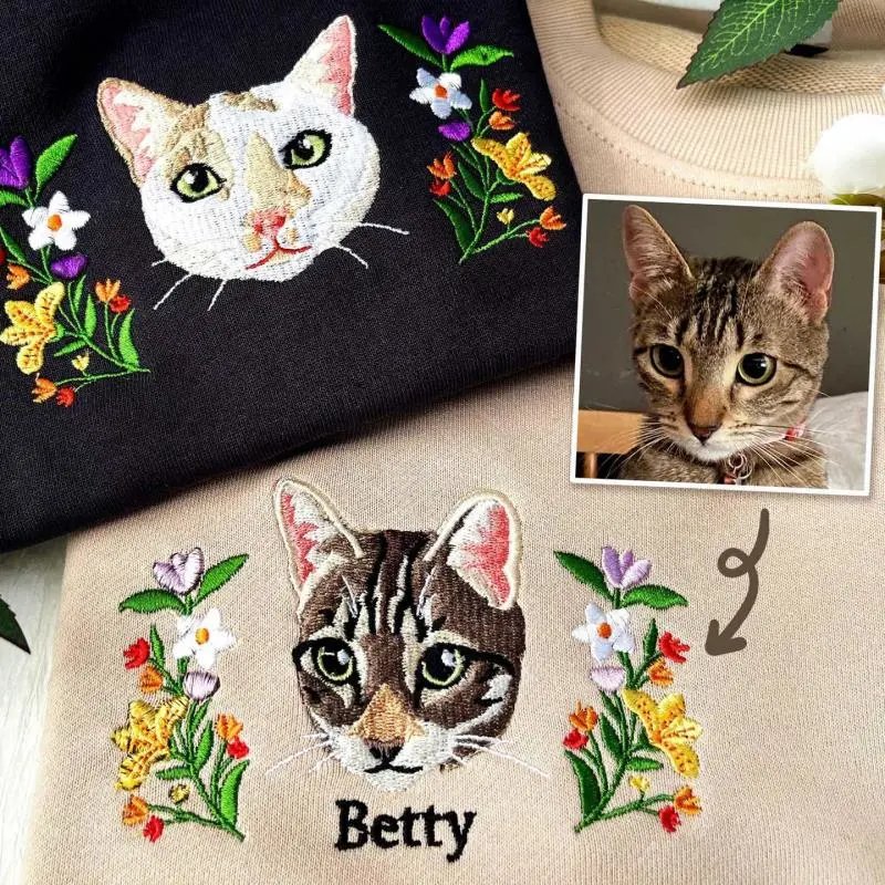 Design Custom Embroidered Dog Portrait Beige Sweatshirt Sweater - 4