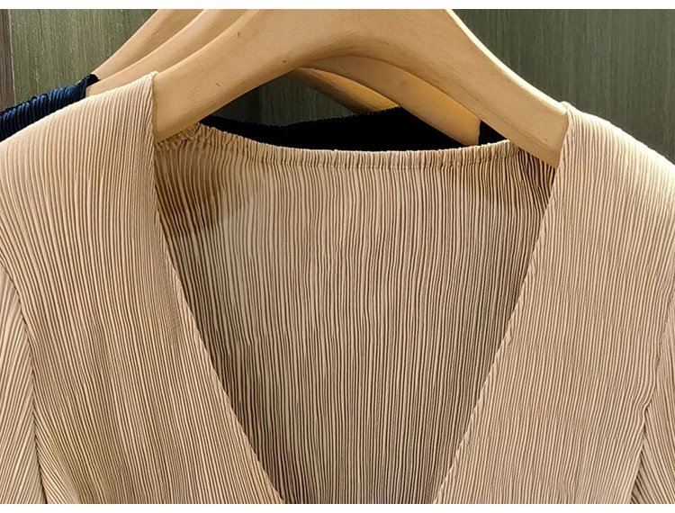 Design Pleated Ruched V-Neck Top Beige - 32