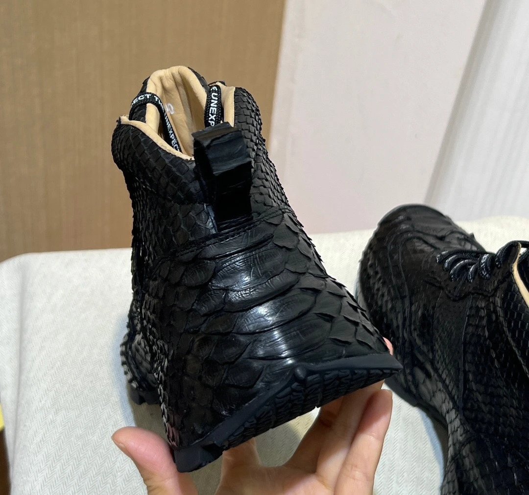 Design Python Skin High-Top Sneakers with Quoted Lace Detail Black - 9