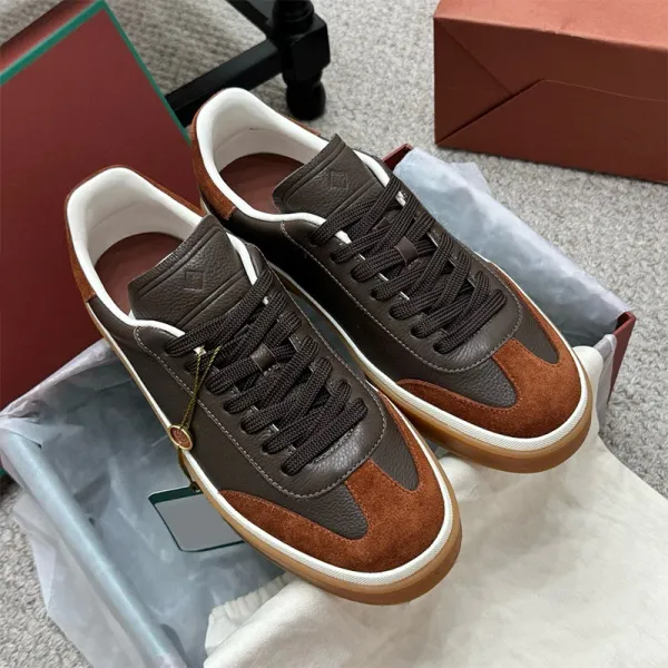 Design Low-Top Leather Sneakers Black White Gum Sole - 31
