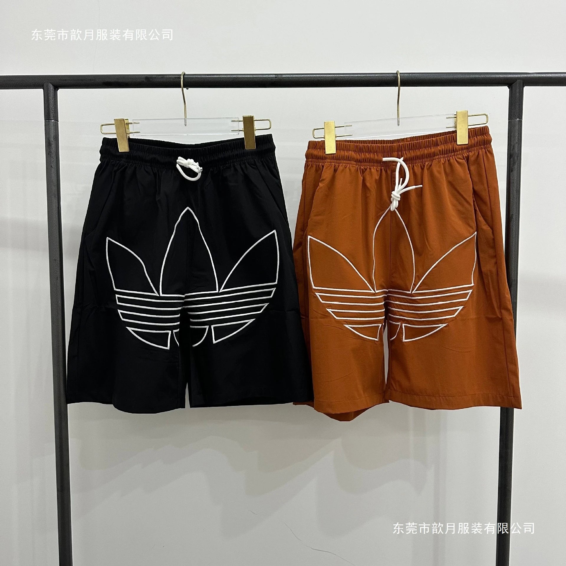 Adidas Originals Trefoil Shorts Brown - 2