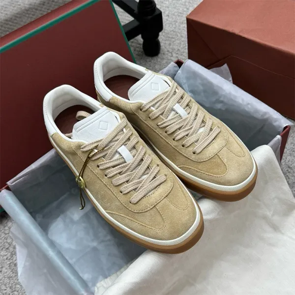 Design Low-Top Leather Sneakers Black White Gum Sole - 22