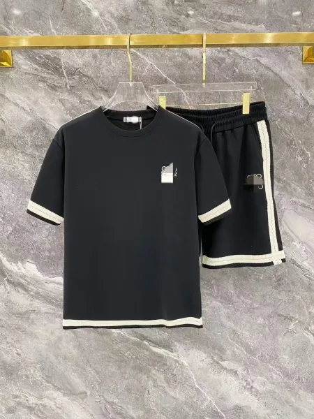 Design Contrast Trim Black T-Shirt and Shorts Set - 1