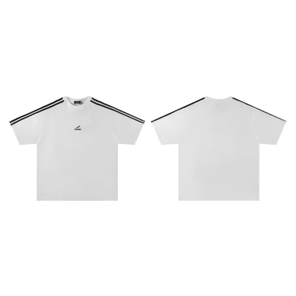 Design Welldone Double Logo Pixelated Print Black T-Shirt T-Shirts - 18