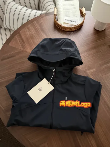 Design KOLON Sport Hooded Softshell Jacket Black Outerwear - 16