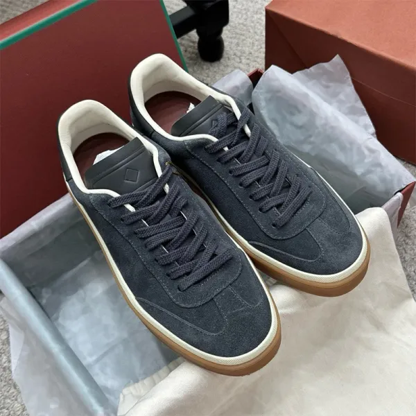 Design Low-Top Leather Sneakers Black White Gum Sole - 34