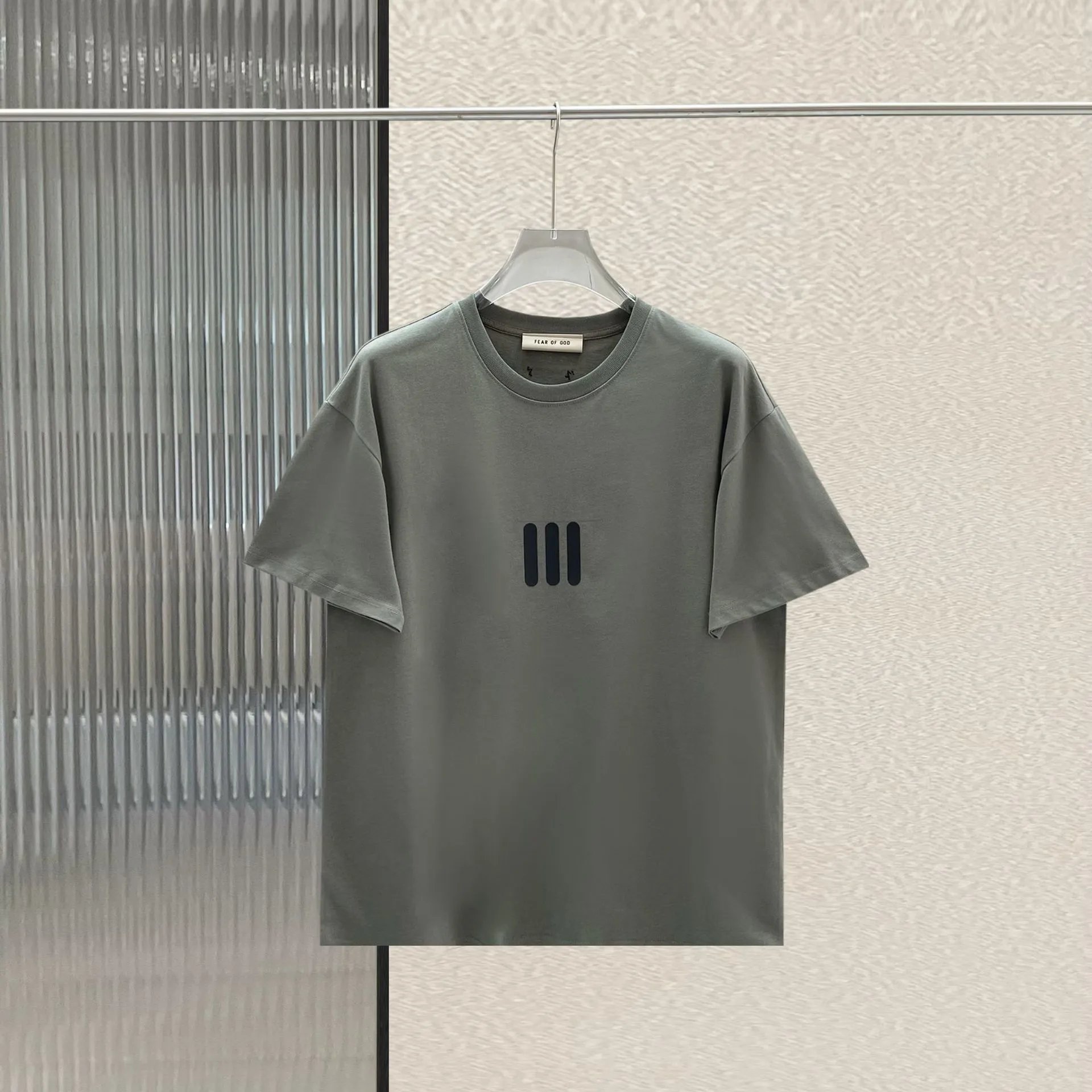 Fear of God Essentials Three-Stripe Shorts Gray - 21