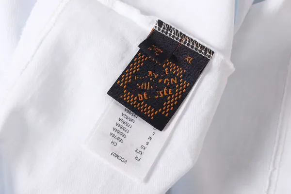 Louis Vuitton Monogram Floral Embroidered Black T-Shirt - 21