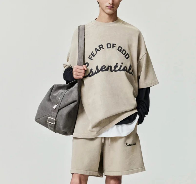 Fear of God Essentials Arch Logo Black T-Shirt - 3