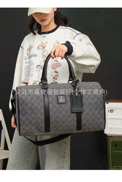 Design Duffle Bag Coconut Milk Color Travel Bag - 27