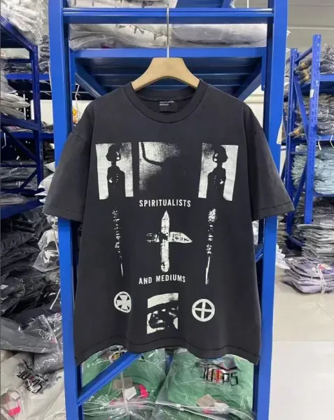 Design Spiritualists And Mediums Graphic T-Shirt Black - 1