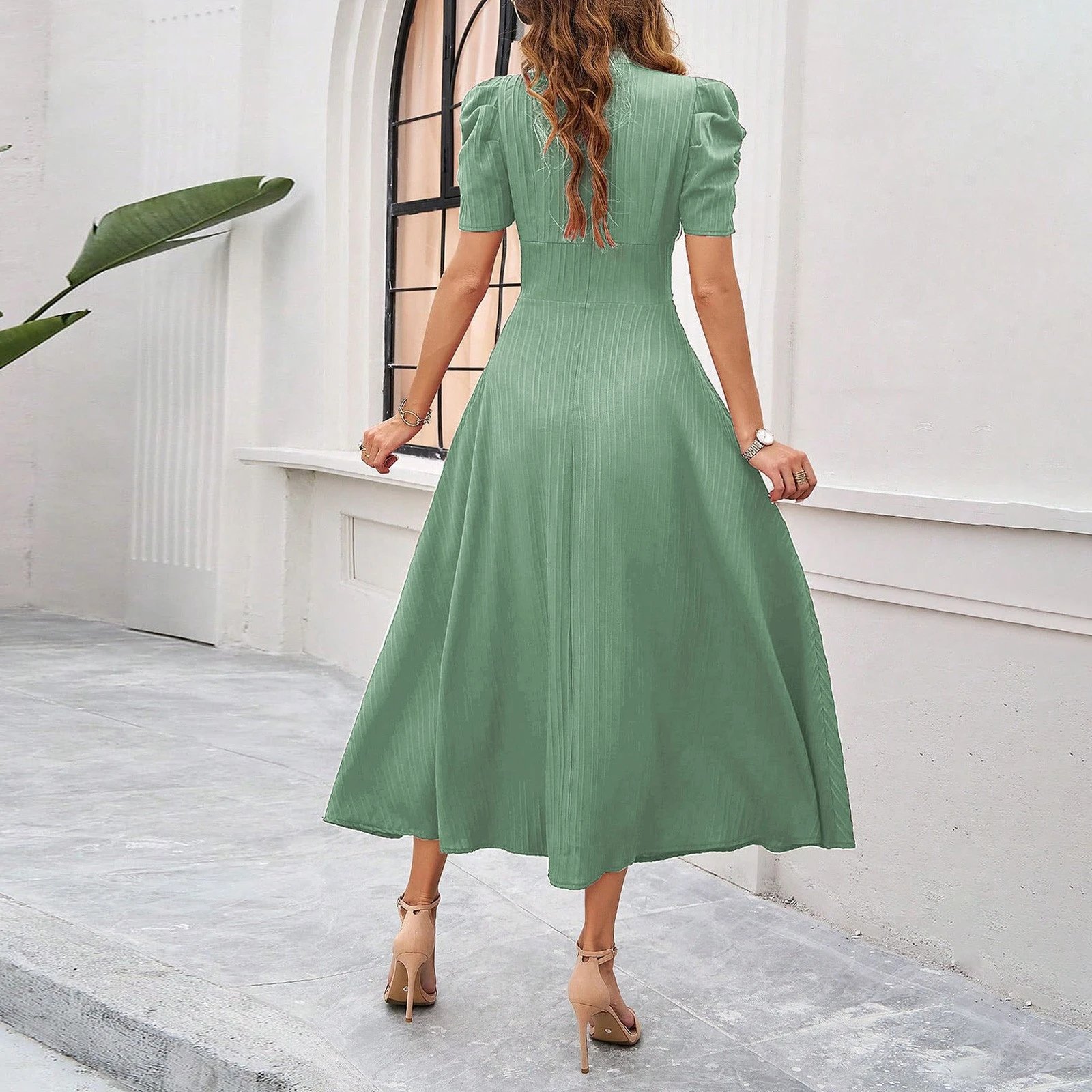 Design A-Line V-Neck Puff Sleeve Midi Dress in Light Blue - 23