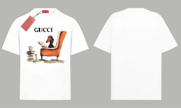 Gucci Dog Reading Print White T-Shirt - 1