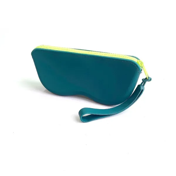 Design Cartoon Lady Wristlet Pouch in Sky Blue Clutches - 16