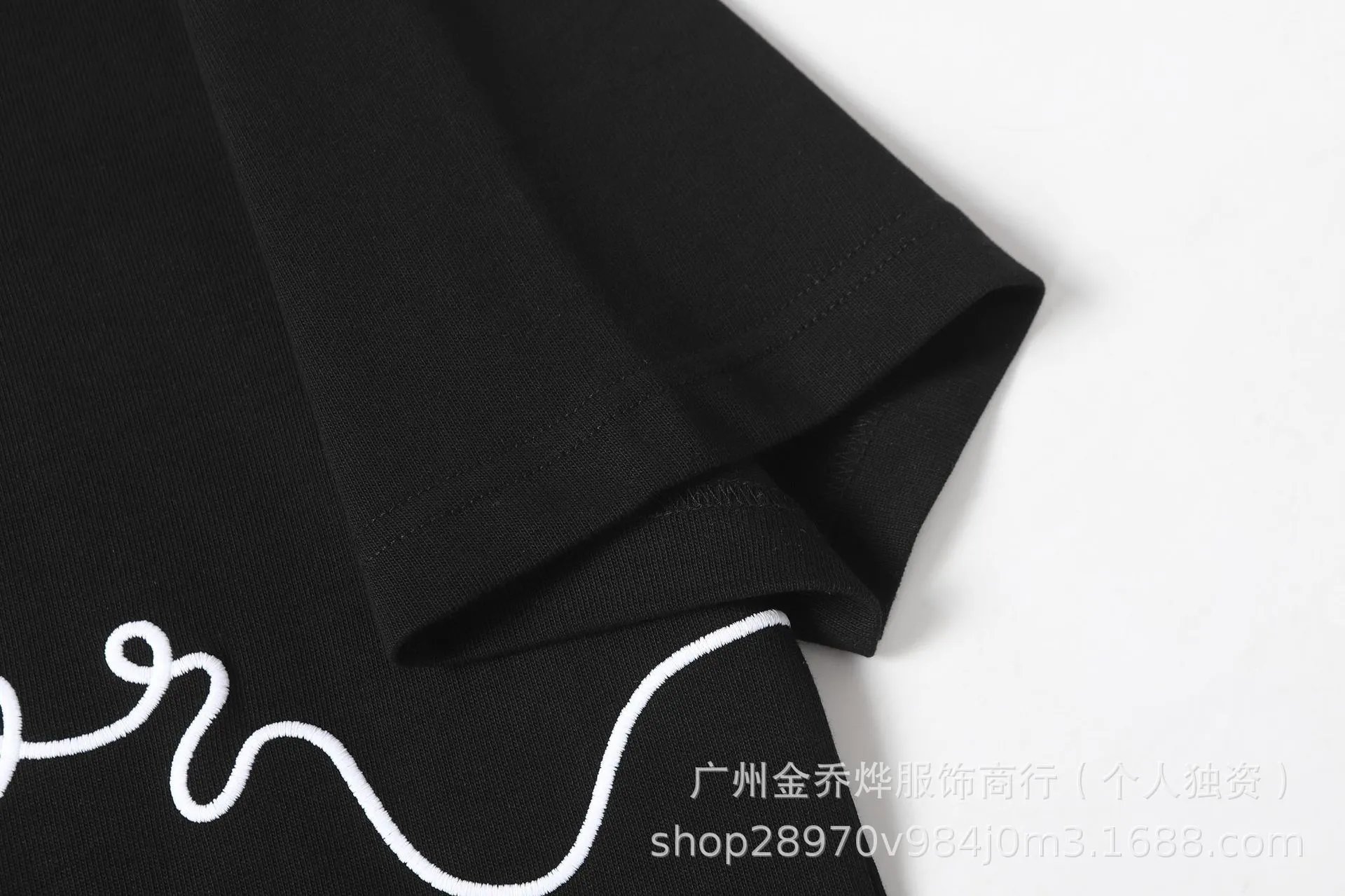 Design Abstract Line Art Black T-Shirt - 22