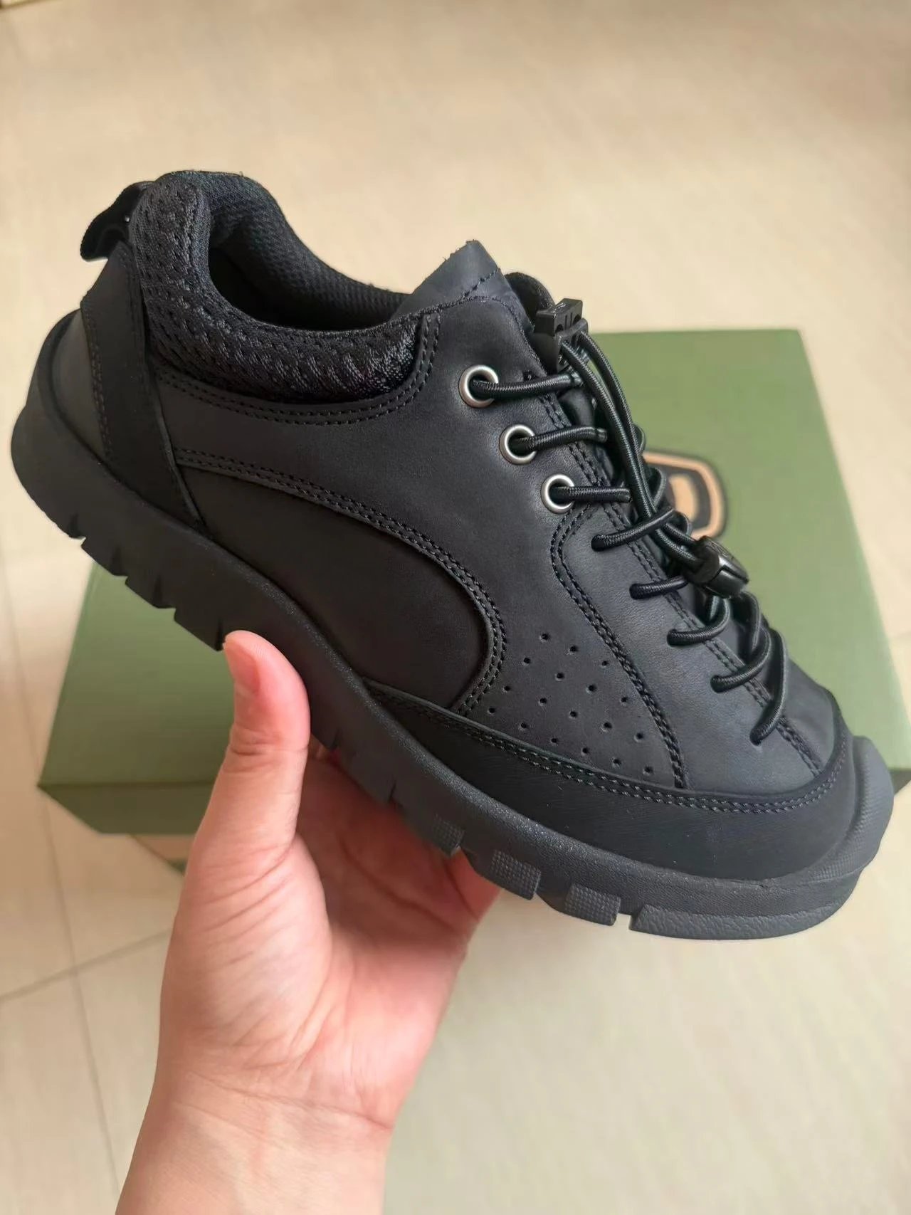 Second generation high-quality - black (regular size)