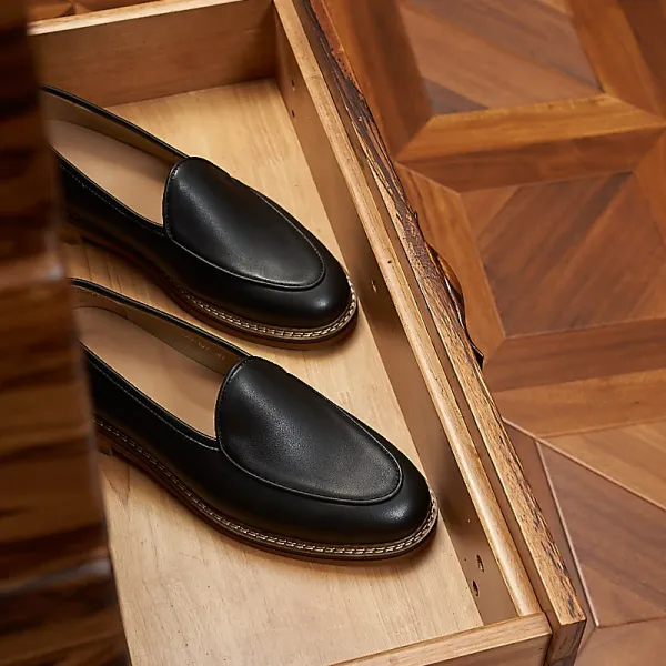 Design Black Leather Loafers with Contrast Stitching Casual Shoes Loafers - 1