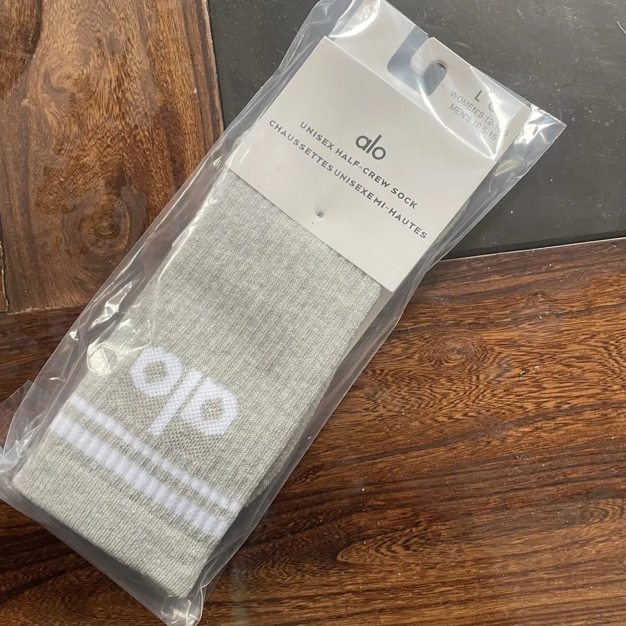 Alo Unisex Half-Crew Sock White with Light Blue Logo - 4