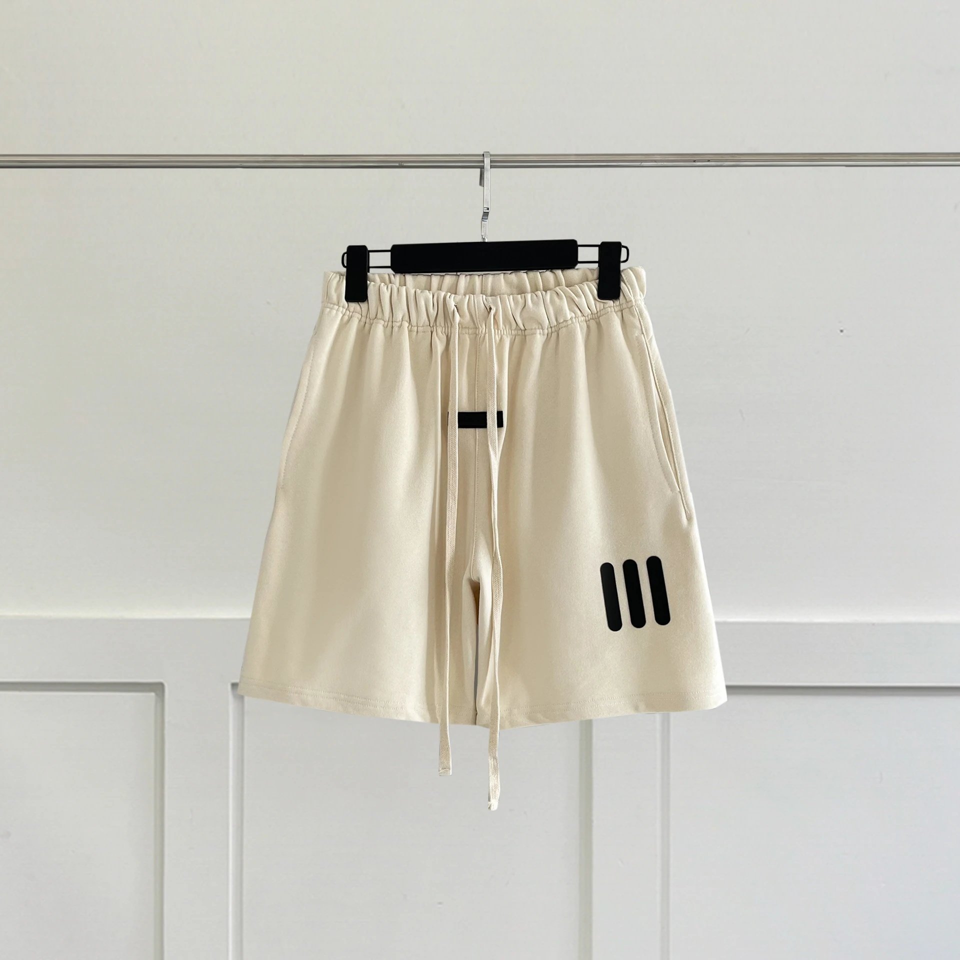 Fear of God Essentials Three-Stripe Shorts Gray - 28