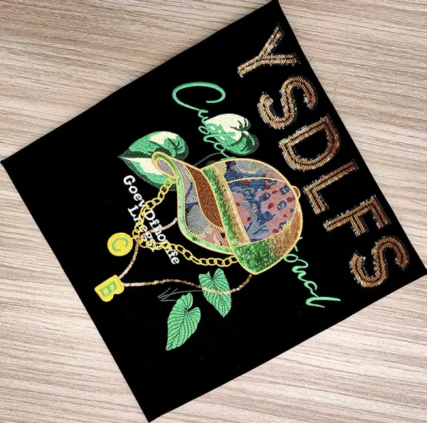 Design YSDLFS Embroidered Graphic Sweatshirt Black Sweater - 15